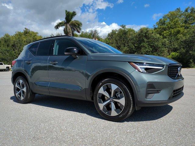 new 2026 Volvo XC40 car, priced at $42,995