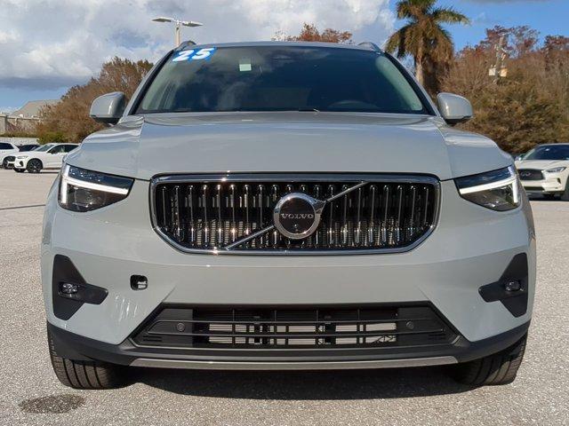 new 2025 Volvo XC40 car, priced at $49,790