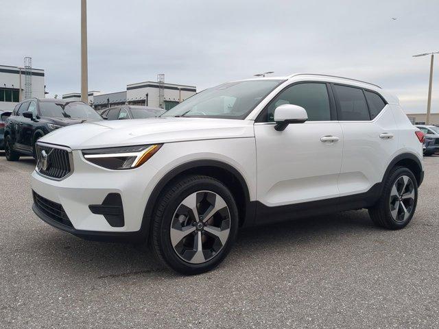 new 2025 Volvo XC40 car, priced at $45,465