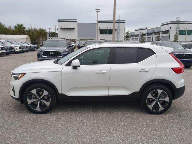 new 2025 Volvo XC40 car, priced at $45,465