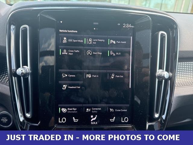 used 2022 Volvo XC40 car, priced at $32,750