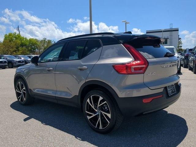 used 2022 Volvo XC40 car, priced at $31,463