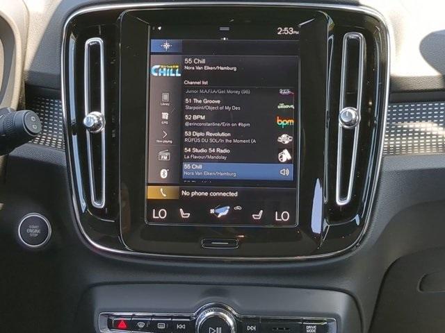 used 2022 Volvo XC40 car, priced at $31,463