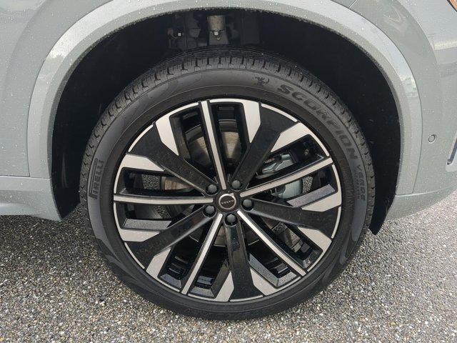new 2026 Volvo XC90 car, priced at $71,825