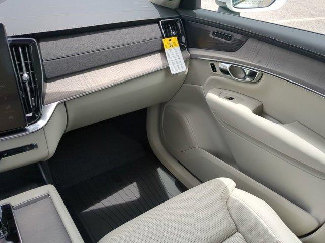 new 2026 Volvo XC90 car, priced at $79,570
