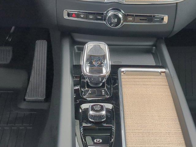 new 2026 Volvo XC60 car, priced at $52,635