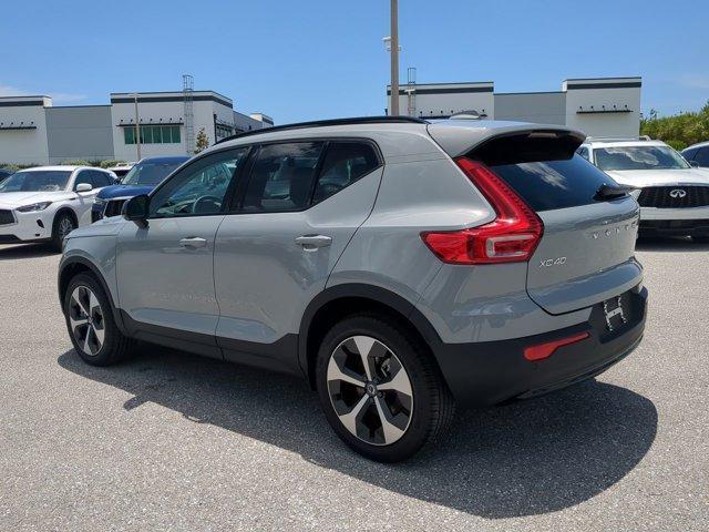 new 2025 Volvo XC40 car, priced at $46,281