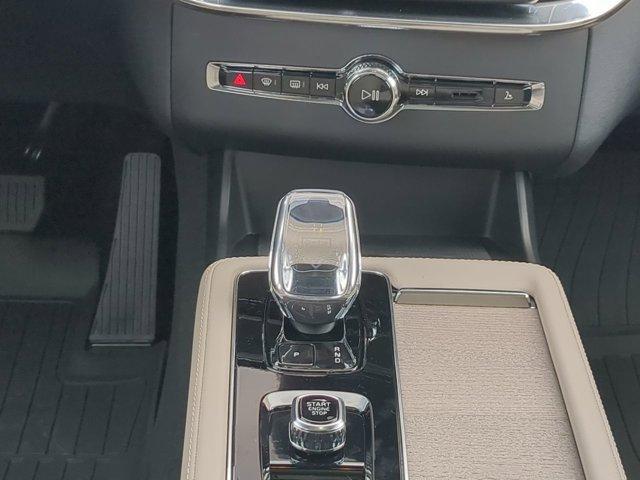 new 2026 Volvo XC90 car, priced at $64,075