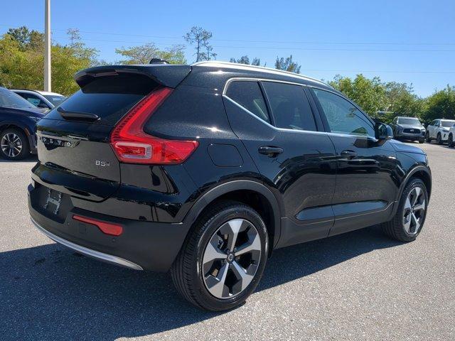 new 2025 Volvo XC40 car, priced at $45,485