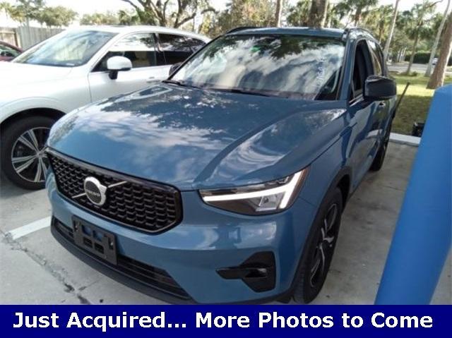 used 2023 Volvo XC40 car, priced at $35,980