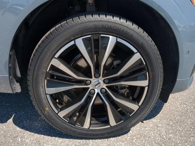 used 2023 Volvo XC60 car, priced at $38,985