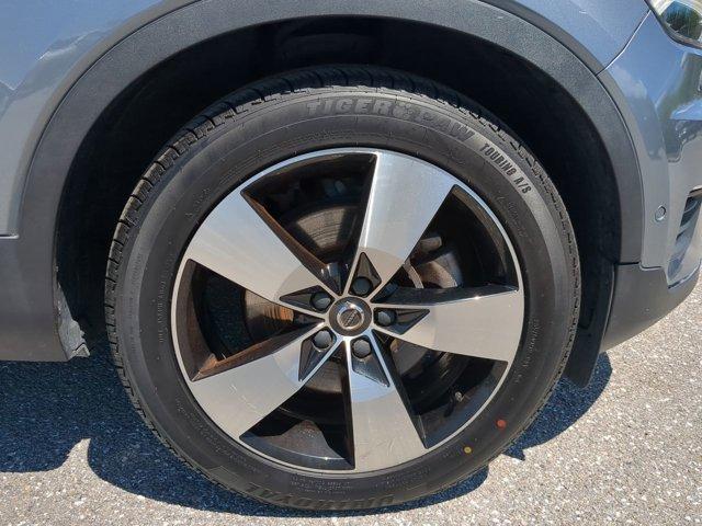 used 2019 Volvo XC40 car, priced at $23,331