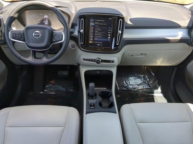 used 2019 Volvo XC40 car, priced at $22,383