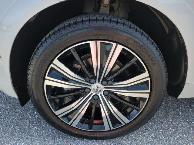 used 2023 Volvo XC60 car, priced at $37,511