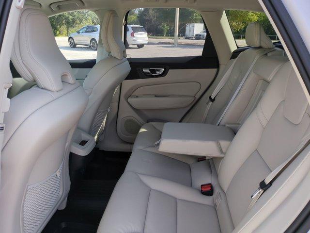 used 2023 Volvo XC60 car, priced at $37,511