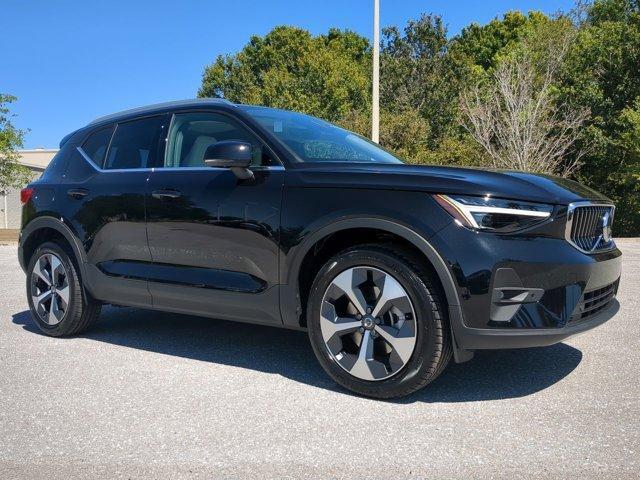 new 2025 Volvo XC40 car, priced at $48,335