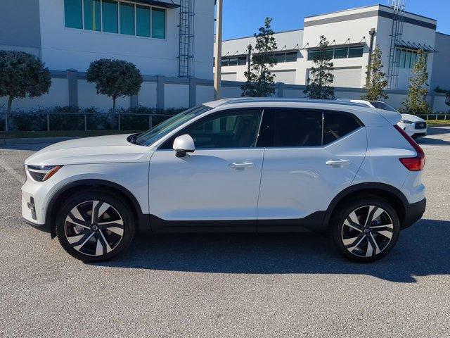 new 2025 Volvo XC40 car, priced at $49,240