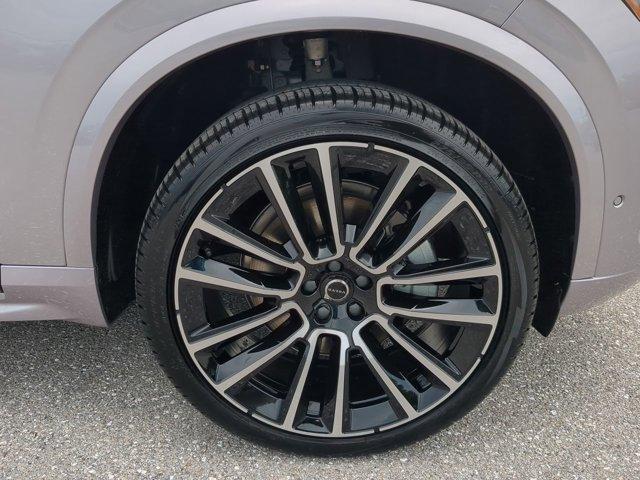 new 2026 Volvo XC90 car, priced at $79,070