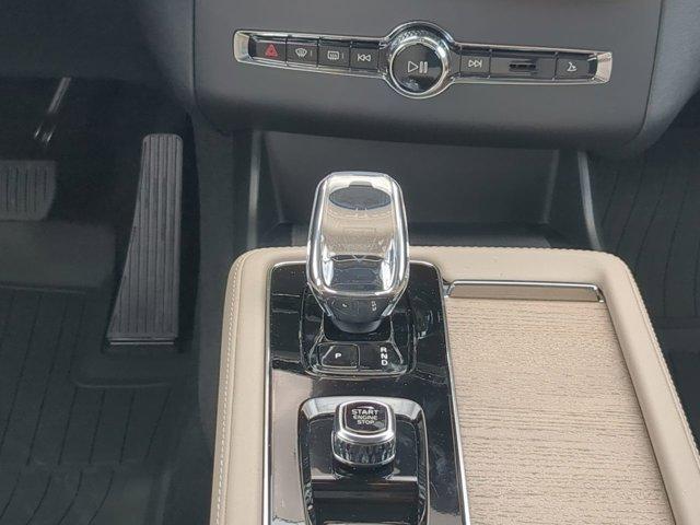 new 2026 Volvo XC90 car, priced at $79,070