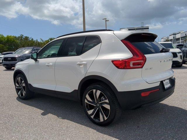 new 2025 Volvo XC40 car, priced at $52,230