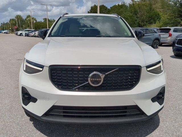 new 2025 Volvo XC40 car, priced at $52,230