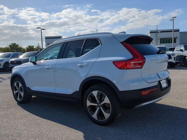 new 2025 Volvo XC40 car, priced at $47,765