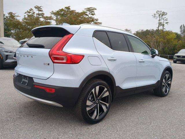 new 2025 Volvo XC40 car, priced at $50,595