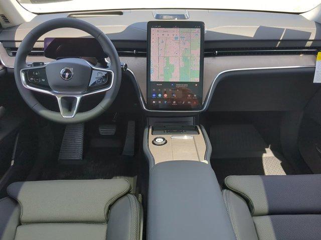 new 2025 Volvo EX90 car, priced at $87,750
