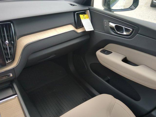 new 2026 Volvo XC60 car, priced at $57,985