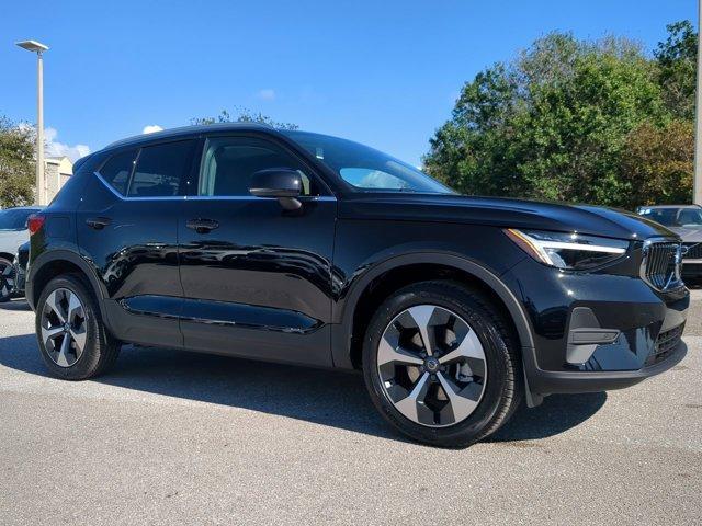 new 2025 Volvo XC40 car, priced at $45,465