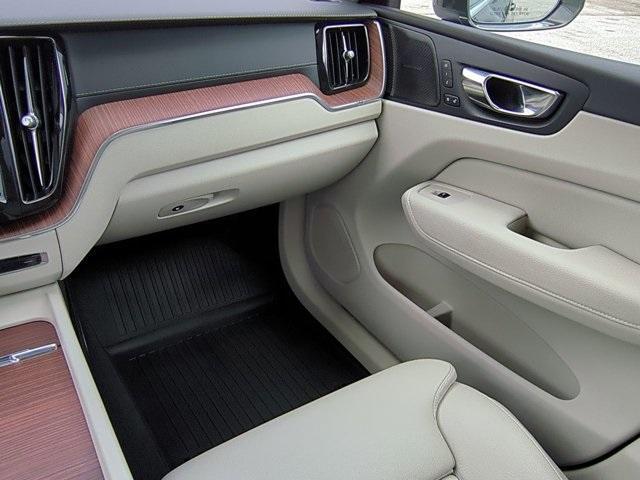used 2020 Volvo XC60 car, priced at $28,491