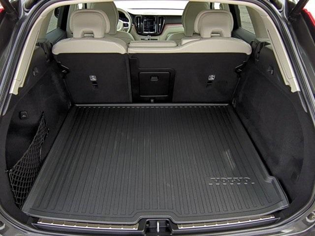 used 2020 Volvo XC60 car, priced at $28,491