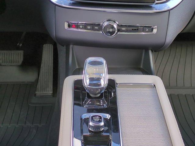new 2026 Volvo XC90 car, priced at $73,705