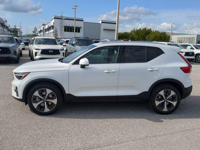 new 2025 Volvo XC40 car, priced at $46,015