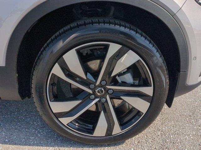 new 2025 Volvo XC40 car, priced at $52,680