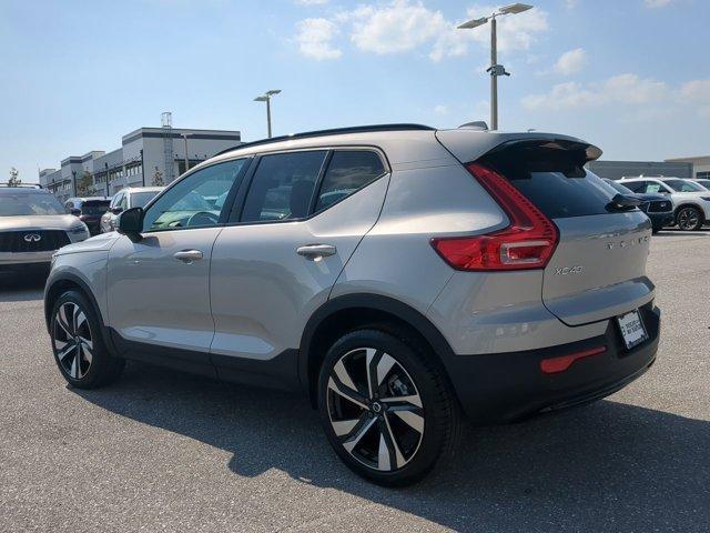 new 2025 Volvo XC40 car, priced at $52,680