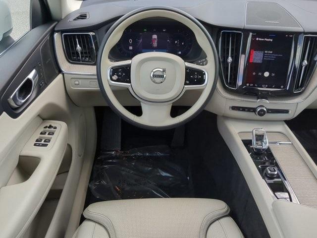 used 2022 Volvo XC60 car, priced at $33,982