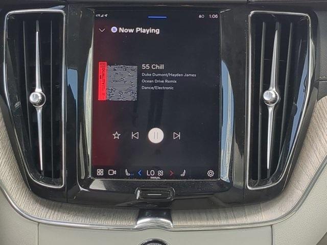 used 2022 Volvo XC60 car, priced at $33,982