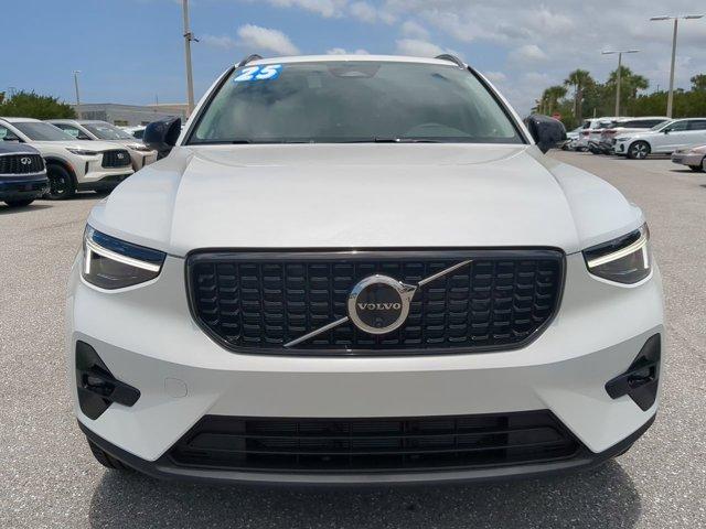 new 2025 Volvo XC40 car, priced at $51,015