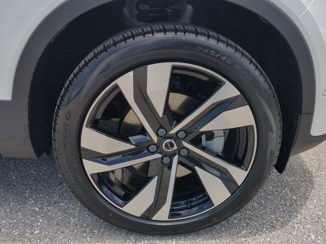 new 2025 Volvo XC40 car, priced at $51,015