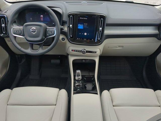 new 2025 Volvo XC40 car, priced at $51,015