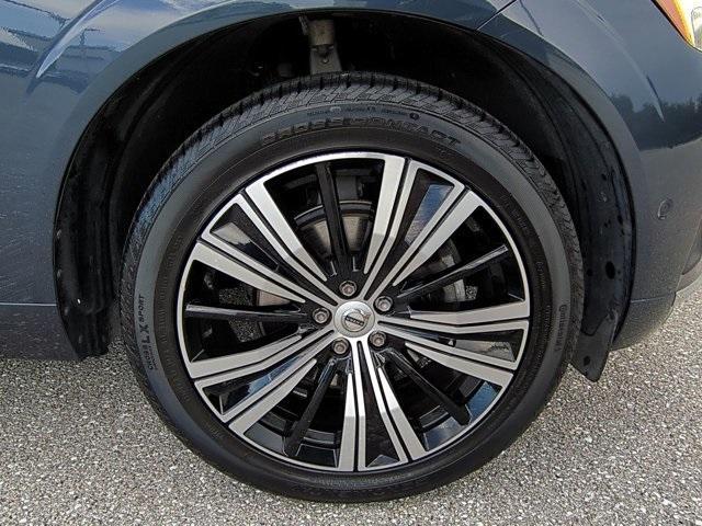 used 2023 Volvo XC60 car, priced at $40,723