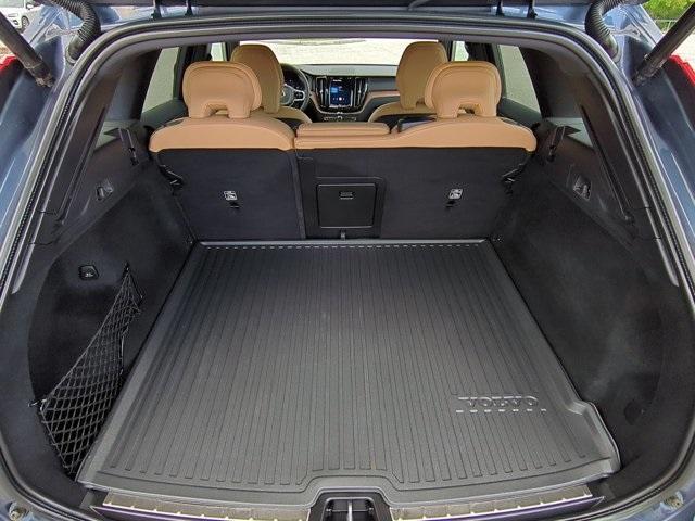 used 2023 Volvo XC60 car, priced at $40,723