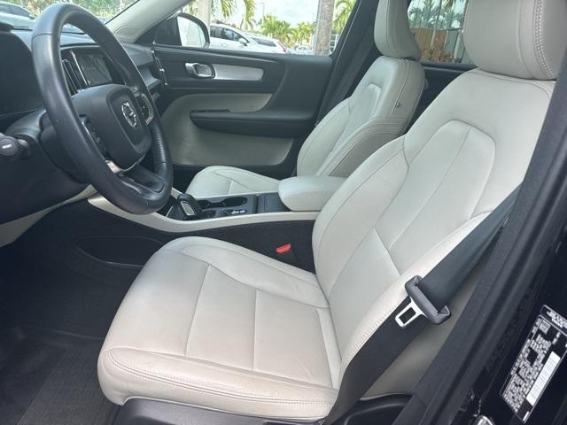 used 2021 Volvo XC40 car, priced at $29,850