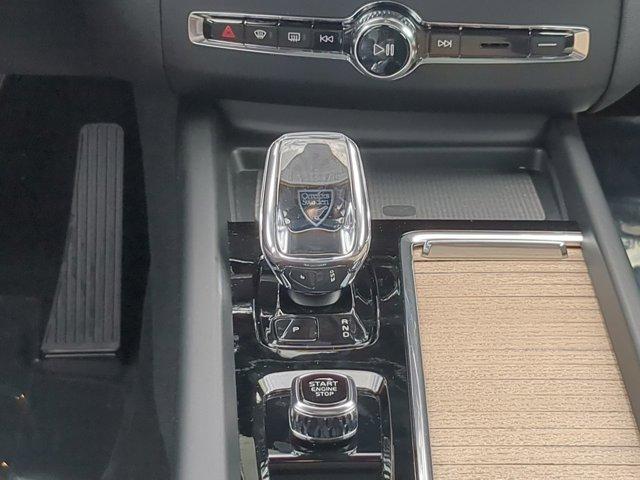 new 2026 Volvo XC60 car, priced at $50,995