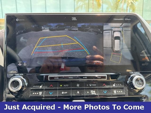 used 2020 Toyota Highlander car, priced at $32,500