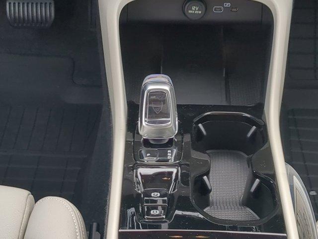 new 2026 Volvo XC40 car