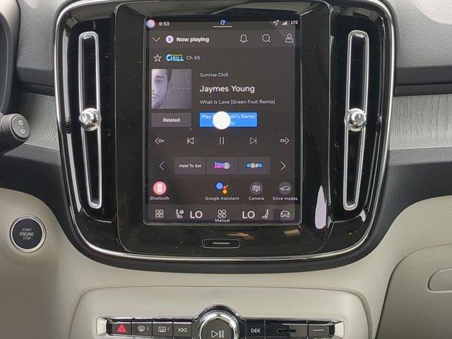 new 2026 Volvo XC40 car