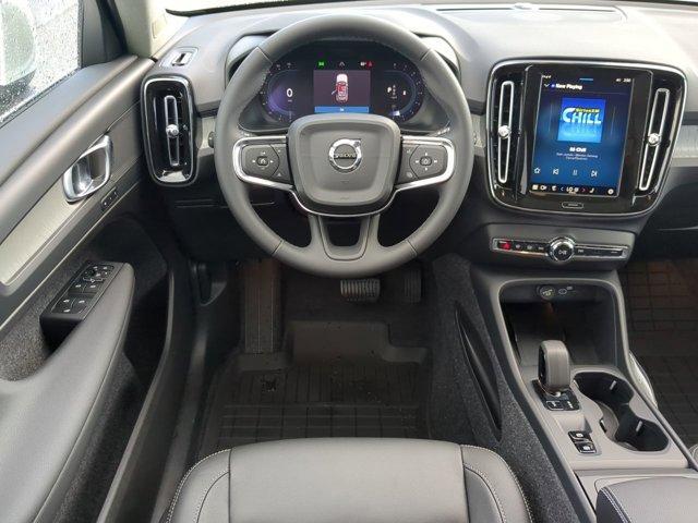used 2025 Volvo XC40 car, priced at $35,286