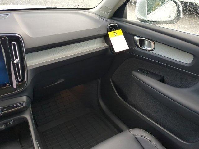 used 2025 Volvo XC40 car, priced at $35,286